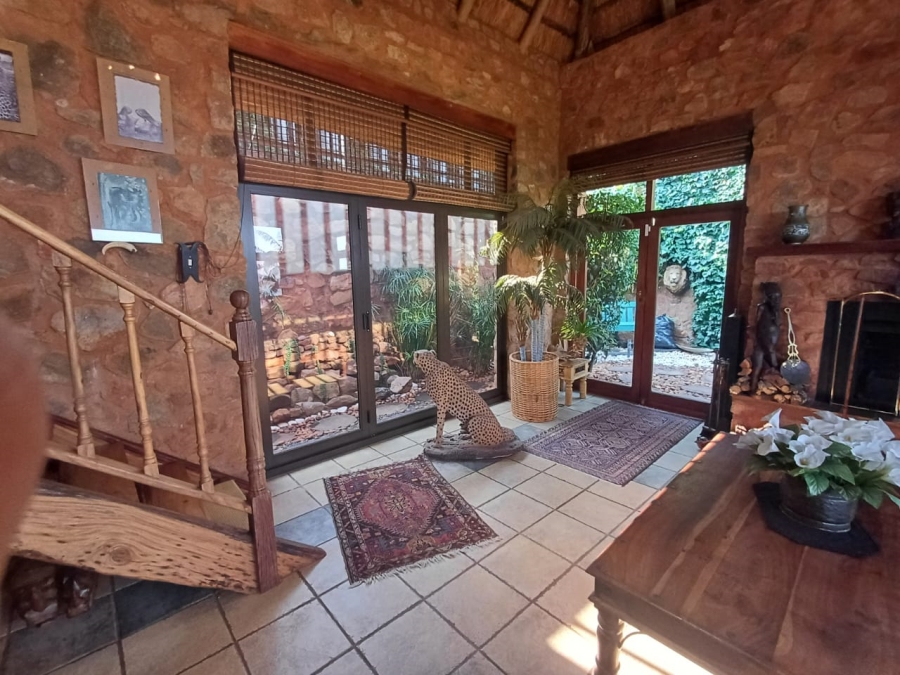 3 Bedroom Property for Sale in Kosmos North West